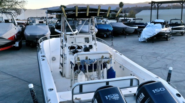 Used 2004  powered Century Boat for sale